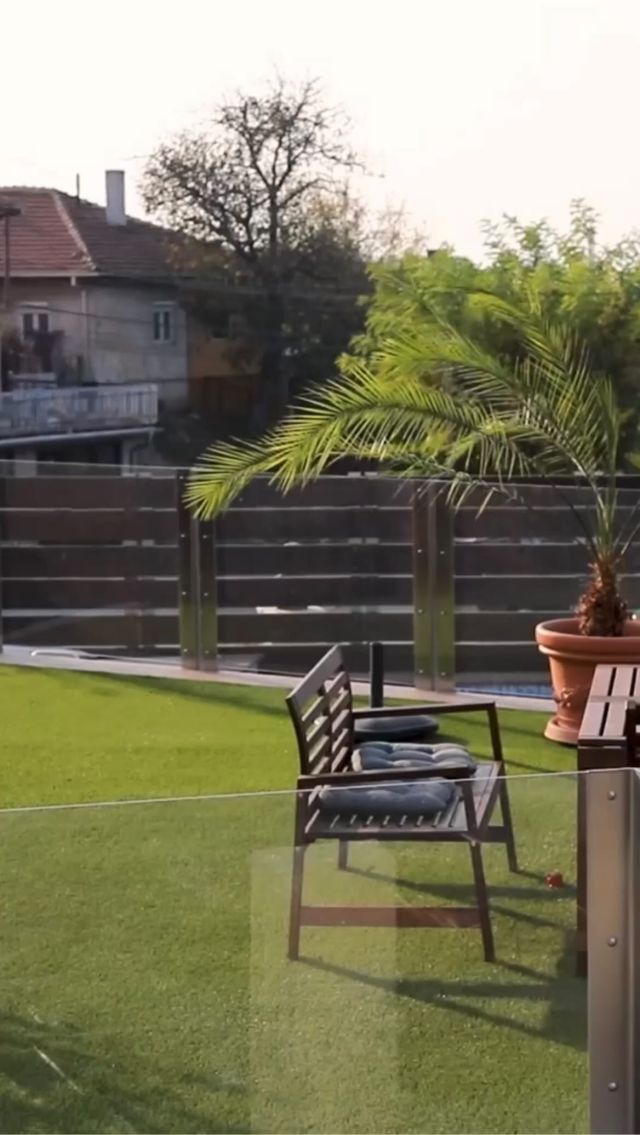 👀POV: When customers come back and tell us they wish they installed artificial turf YEARS ago.

We are team ‘Pack your lawn mowers away forever’. Want to join this team?
Contact the FieldTurf Australia team today and stop spending your Sundays mowing your lawn!

📥 DM us or contact us on
Info.australia@fieldturf.com or 02 9316 7244

.
.
.
.
.
#lifehacks #artificialturf #fakegrass #backyardgoals #backyardgarden #lawn #australianmade #residentialdesign
