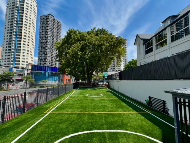 ⚽️ Small-Sided Soccer Field in Queensland!
We’re thrilled to see another installation come to life!
This small-sided soccer/futsal field in sunny Queensland was installed by @gabbasports using our RGF XM7 60 turf, designed for high performance, resilience, and consistent play. 🌱💪
 
Whether it’s fast-paced futsal, FIFA level games or a casual kickabout, our RGF XM7 60 provides the perfect balance of durability and comfort, ensuring athletes can focus on their game.
 
Big thanks to the team that brought this project together! 🙌
 
#SoccerField #FutsalField #QueenslandSports #SyntheticTurf #ArtificialGrass #SportsField #TurfInstallation #HighPerformanceTurf #SoccerAustralia #FutsalAustralia #PlayOn #SportsConstruction #TurfExperts